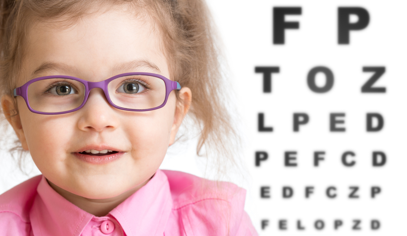 hipermetropia muy alta en niños vedere distorsionată în ochi