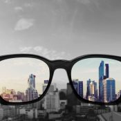 Gafas de daltonismo: puntos fuertes y limitaciones