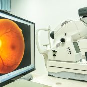 Desprendimiento de retina: causas más comunes