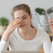 Derrame en el ojo: causas principales y sus tratamientos