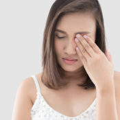Dolor de cabeza y ojo izquierdo: ¿por qué ocurre y cómo solucionarlo?