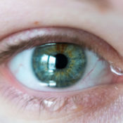 Remedios para los ojos llorosos: tratamientos