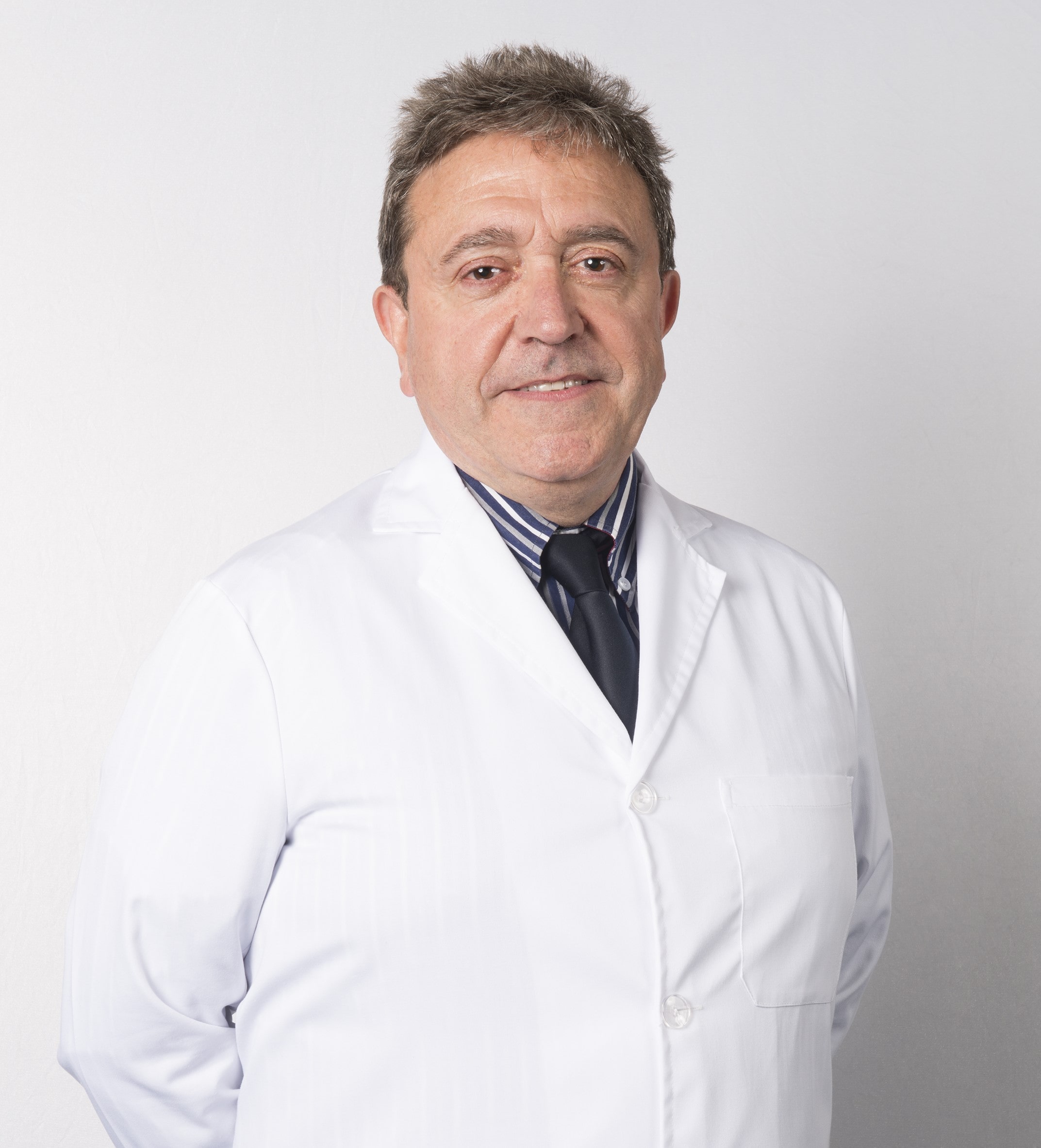 Dr. Manuel Salaberria