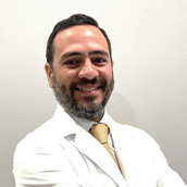 Dr. Juan Carlos Ruiz